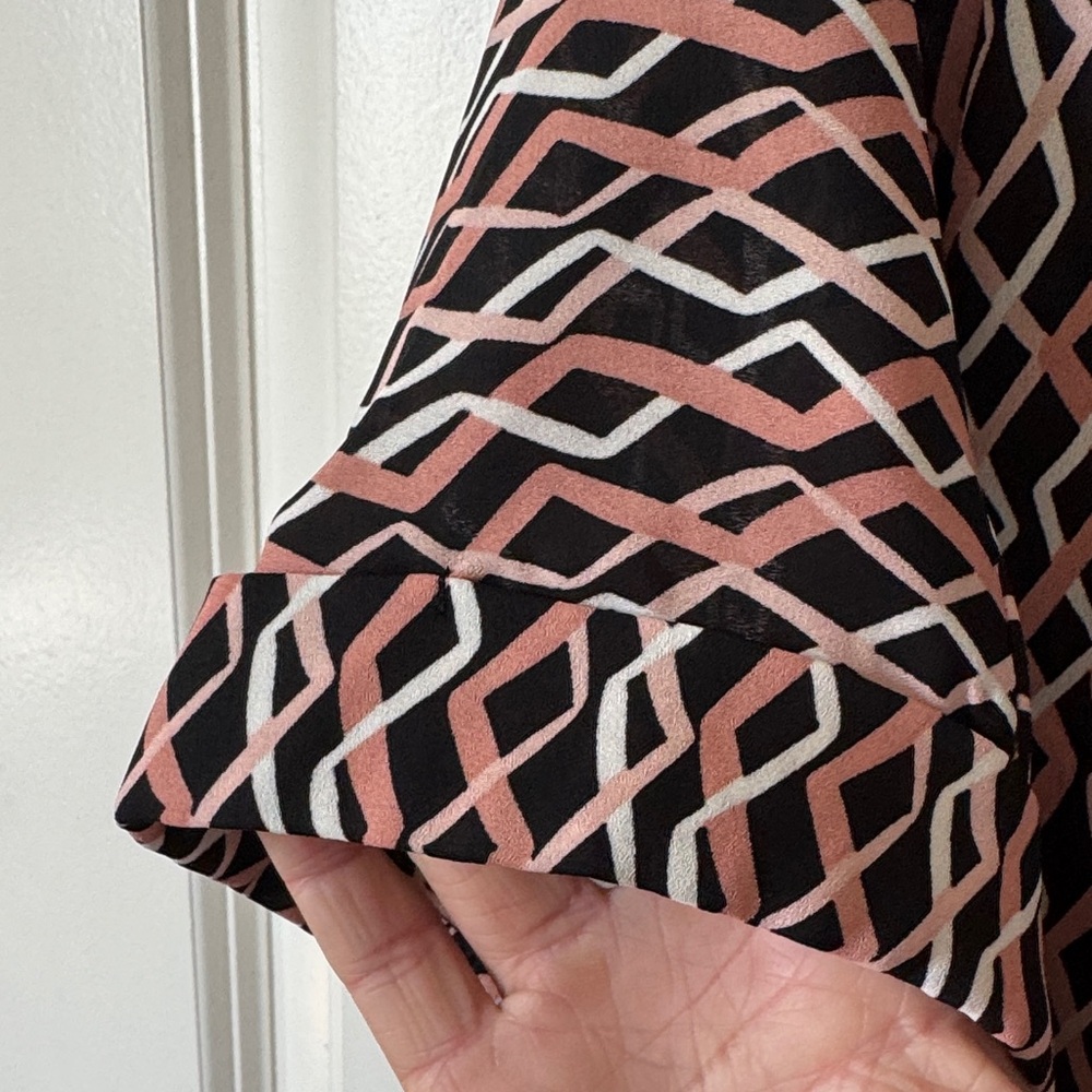 Worthington Geometric Black and Pink Blouse - Picture 4 of 9